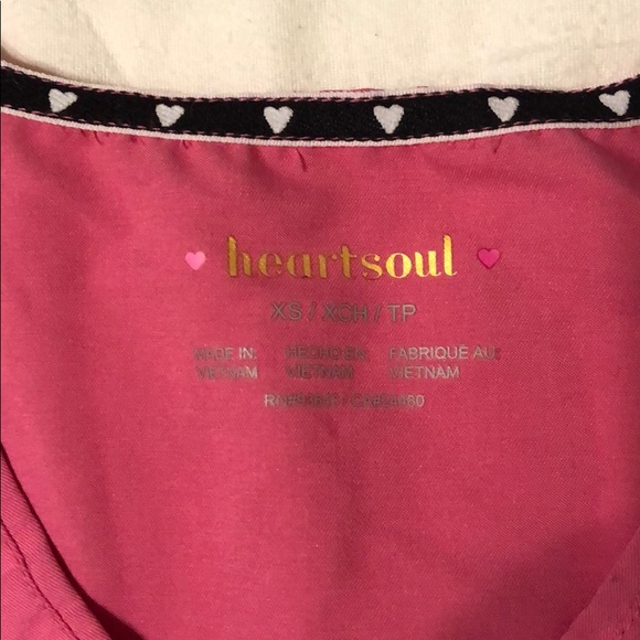 Scrub top - Picture 2 of 3